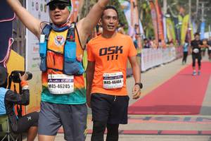 BIB: 111, 46464, 46245
                            <button type="button" onclick="openModal(8242433)" class="btn btn-primary btn-sm float-right btn-popup" data-toggle="modal" data-target=".modal-high-quality">
                        <i class="fas fa-shopping-cart"></i> Add to Cart
                    </button>
                                            <button type="button" onclick="isThisMe(8242433, true)" class="btn btn-success btn-sm float-right btn-popup btn-isme hidden" data-toggle="tooltip" data-placement="bottom" title="นี่คือรูปของคุณใช่ไหม คลิกที่นี่เพื่อเอาเข้าอัลบั้ม">
                        <i class="fas fa-plus"></i> Add to album
                    </button>
                    <button type="button" onclick="isThisMe(8242433, false)" class="btn btn-warning btn-sm float-right btn-popup btn-isnotme hidden">
                        <i class="fas fa-ban"></i> Remove from album
                    </button>